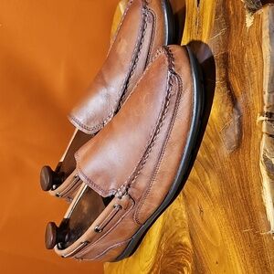 G.H. BASS- Men's Brown Leather Loafers Size 10.5